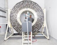 Self-expanding stents to treat the silent killer : aneurysm